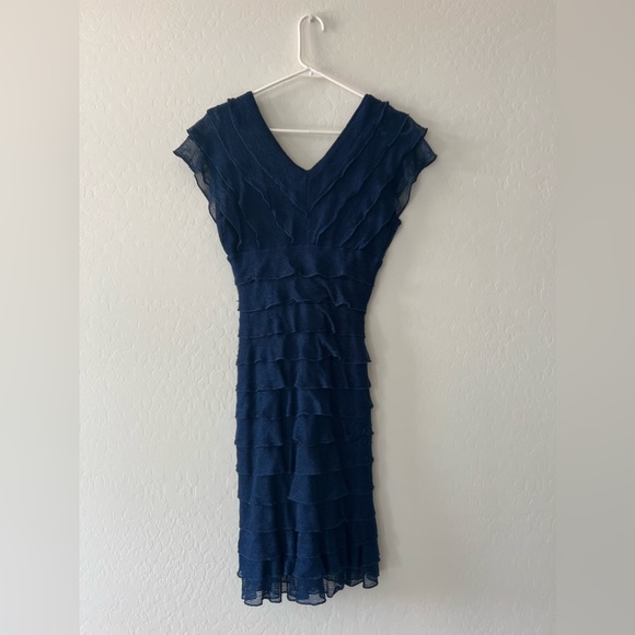 Blue Dress - Picture 2 of 3